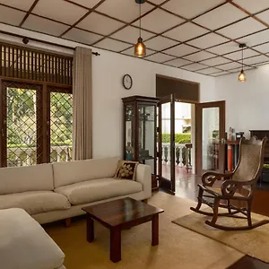 https://surveyors-residence.negombohotels.net