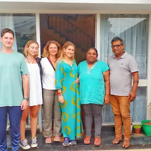 https://vihaans-home-stay.negombohotels.net